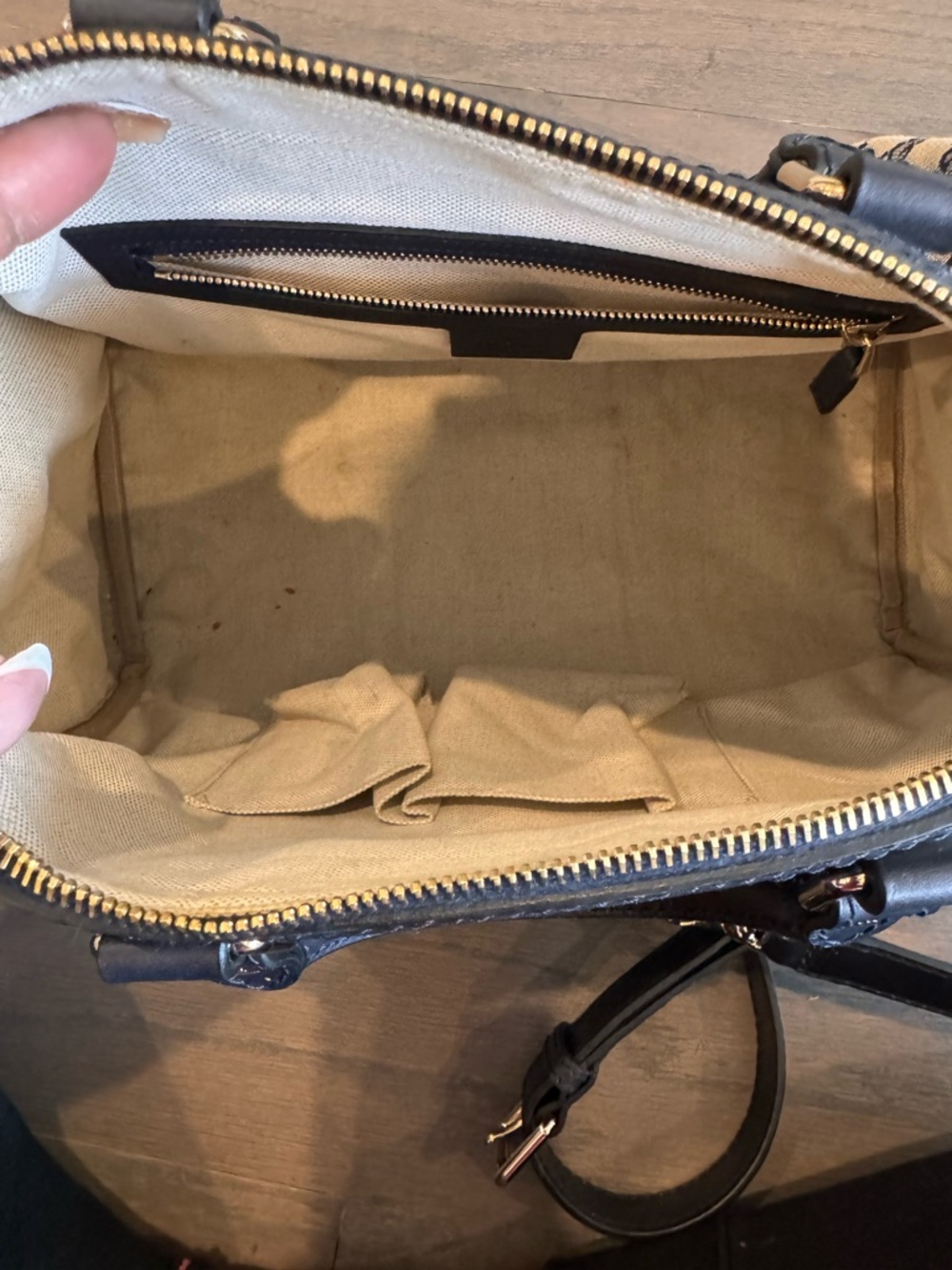 Gucci Beige GG Canvas Boston Bag with Navy and Red Stripe - Picture 9 of 11